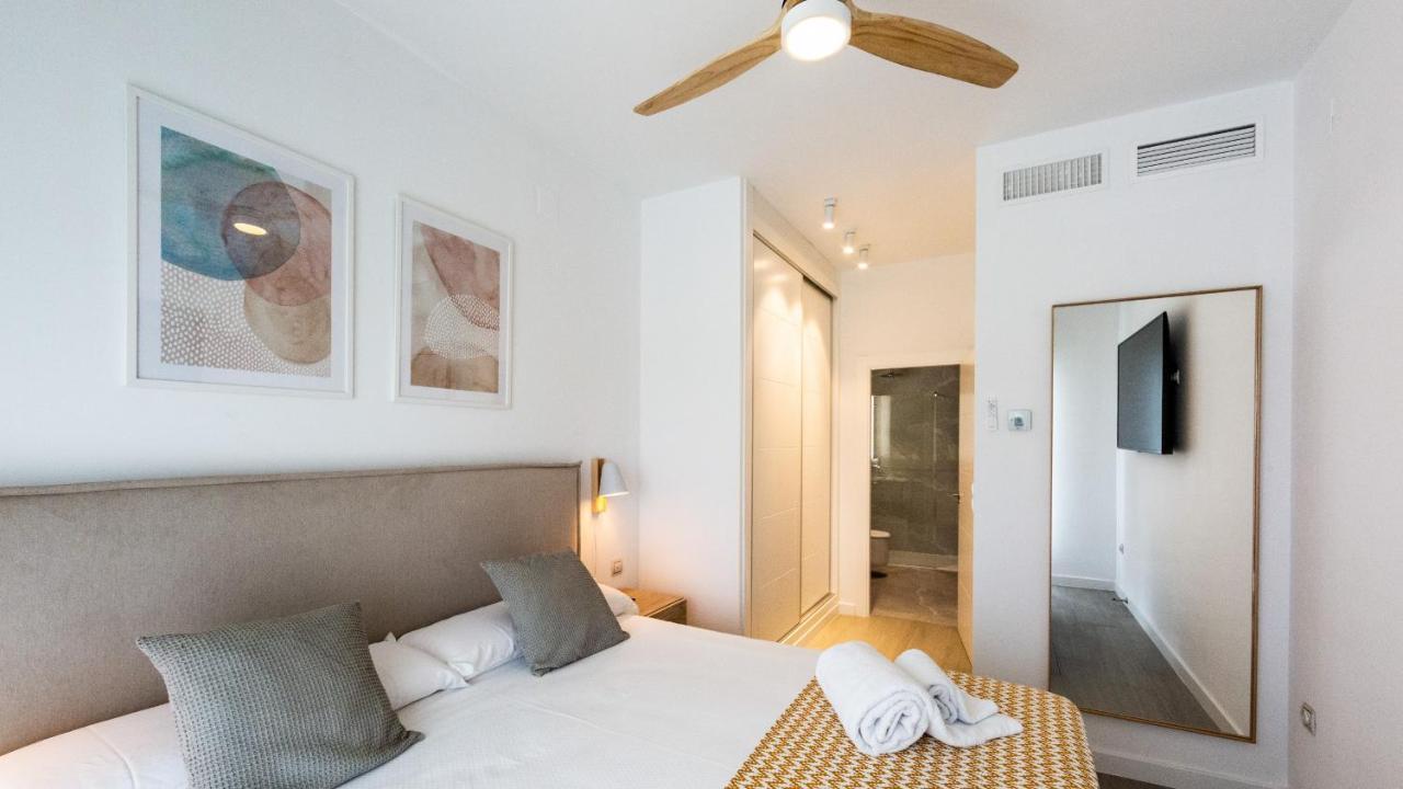 מוטריל Homity Holidays - Playa Granada - Marina Golf מראה חיצוני תמונה