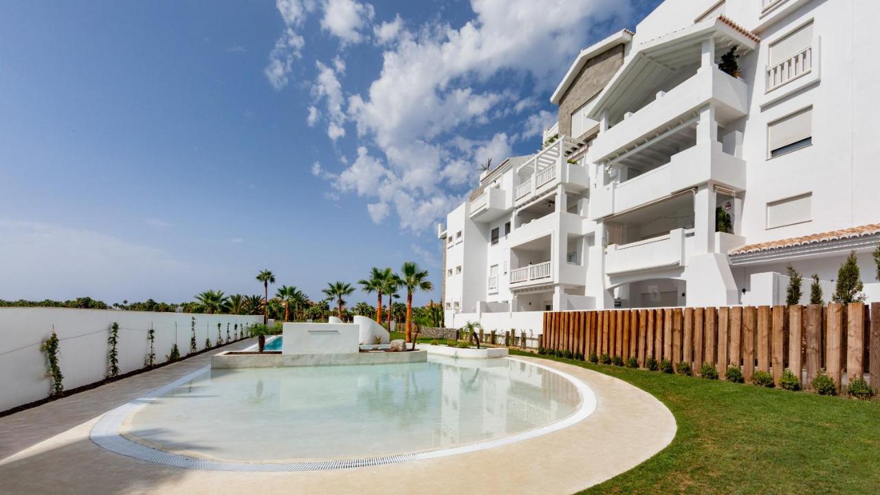 מוטריל Homity Holidays - Playa Granada - Marina Golf מראה חיצוני תמונה