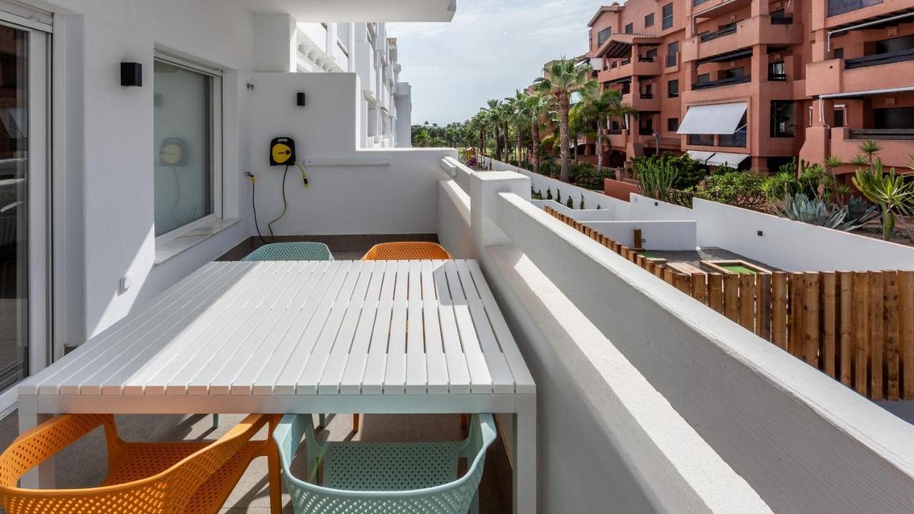 מוטריל Homity Holidays - Playa Granada - Marina Golf מראה חיצוני תמונה