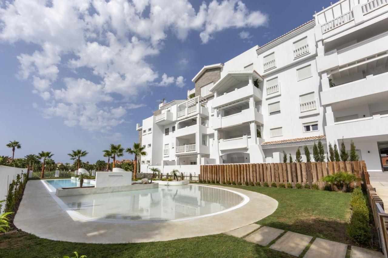 מוטריל Homity Holidays - Playa Granada - Marina Golf מראה חיצוני תמונה