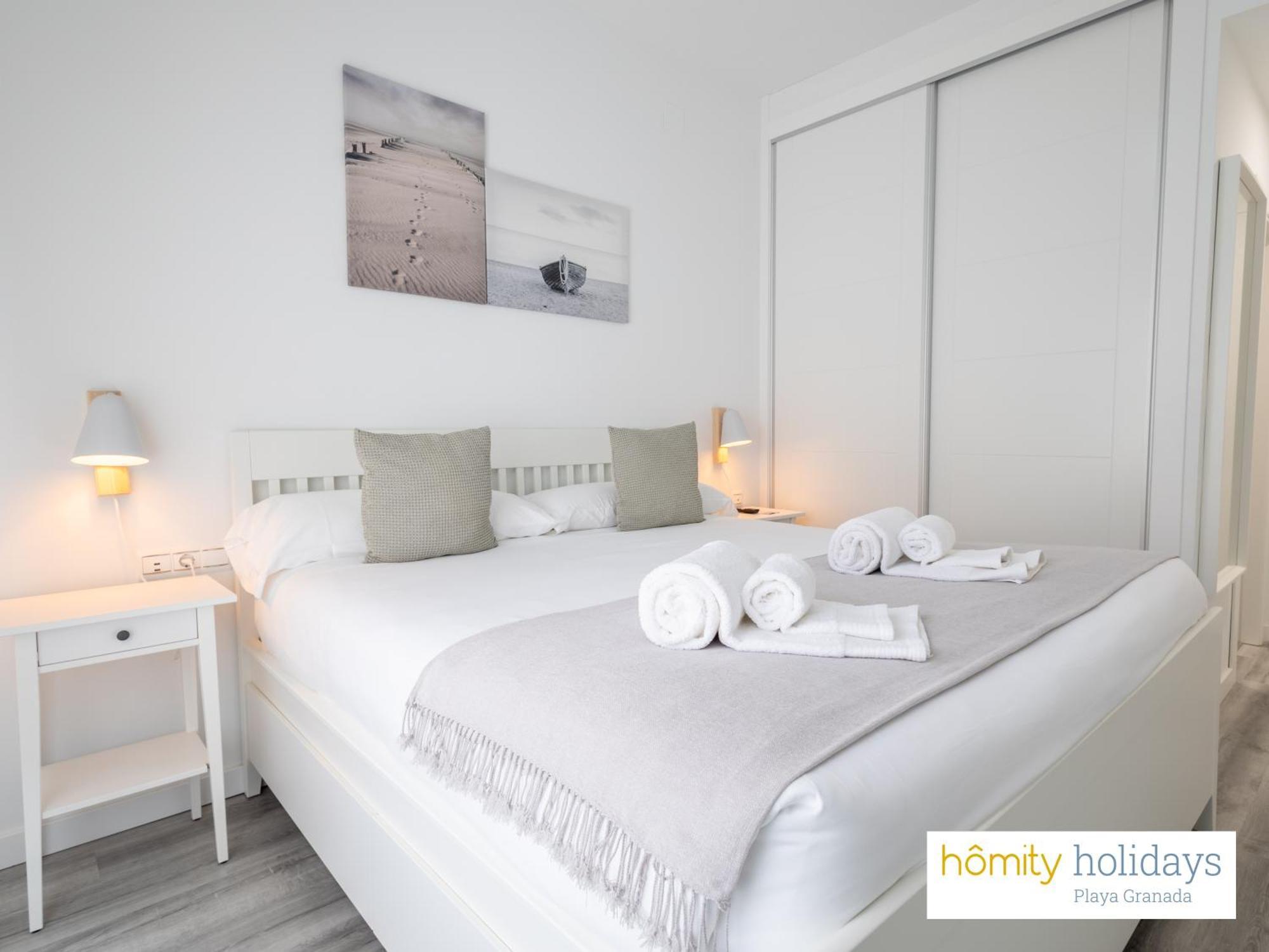 מוטריל Homity Holidays - Playa Granada - Marina Golf מראה חיצוני תמונה